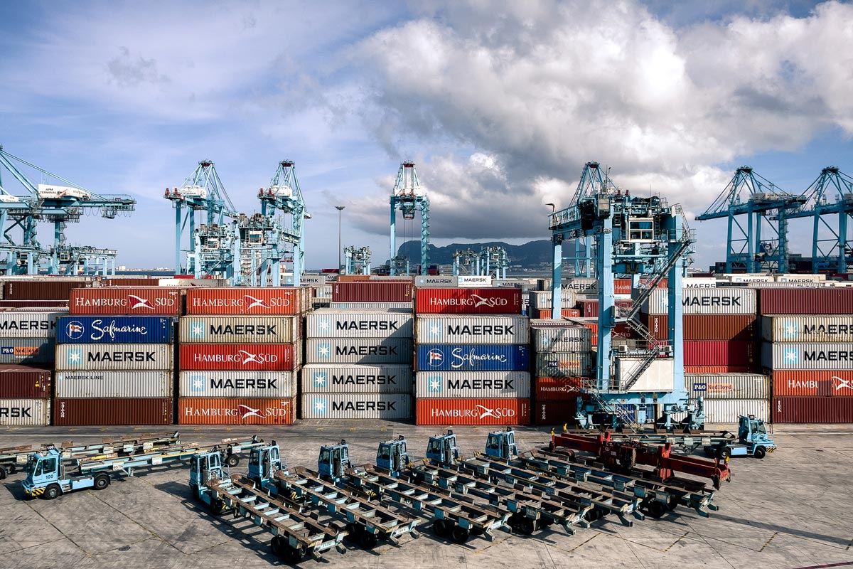 algeciras_2574_1200px Hundreds of high-speed smuggling boats are confiscated by Guardia Civil every year